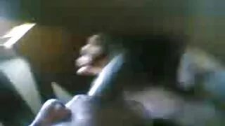 Гоо сайхны салоны ажилтан нь урамшуулал болгон үйлчлүүлэгчид түүний pussy fuck-ийг өгчээ