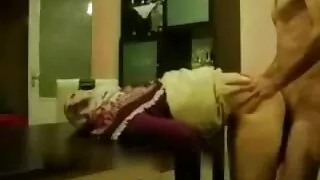 Skinn bionda шаргал хичээнгүйлэн sucks урт хар ebony cock