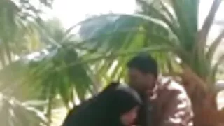 Хайрт минь аль хэдийн мэддэг гэдгийг галзуугийн дараа би дуртай булэг түүний аманд