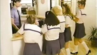 Уулзах хөрш гэж нэрлэдэг бөгөөд тэд авч, fucked хоер баррель