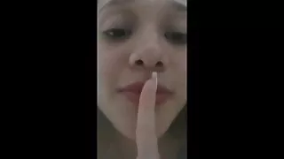 Гуалиг Centerfold fucked үед порно Хийц гуйлсэн булчирхайд